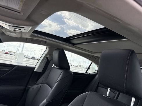 Certified 2023 Lexus ES 350 w/ Premium Package FWD image 22
