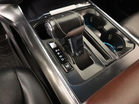 Used 2021 Ford F150 Lariat image 9