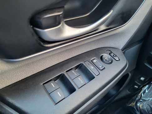 Certified 2021 Honda CR-V EX image 22