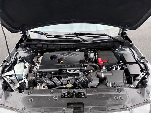Used 2019 Nissan Altima 2.5 SR w/ SR Premium Package AWD/4WD image 30