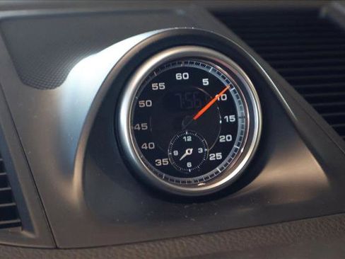 Used 2018 Porsche Macan Sport Edition image 21