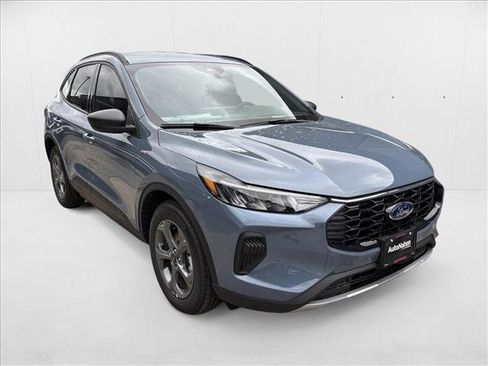 New 2025 Ford Escape ST-Line w/ Equipment Group 301A image 13