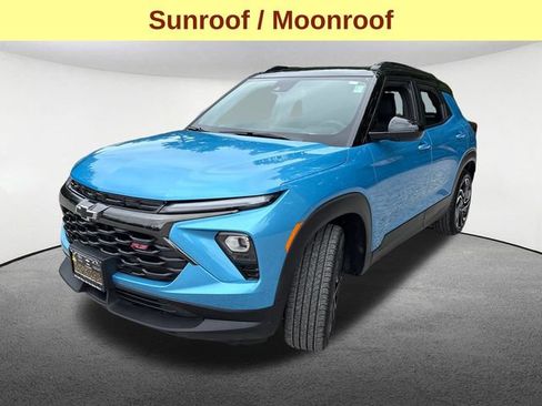 Used 2025 Chevrolet TrailBlazer RS w/ Convenience Package AWD/4WD image 5