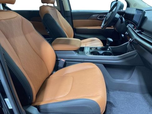 New 2026 Kia Carnival SX w/ SX Dark Edition Package FWD image 27
