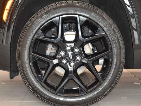 Used 2024 Chevrolet Traverse RS w/ LPO, Floor Liner Package AWD/4WD image 9