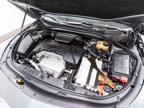 Used 2019 Buick LaCrosse Essence w/ Sun and Shade Package image 32