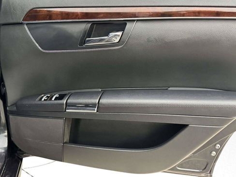 Used 2013 Mercedes-Benz S 550 image 41