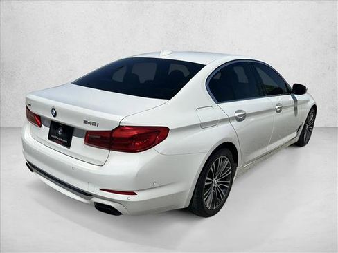 Used 2018 BMW 540i xDrive AWD/4WD image 5