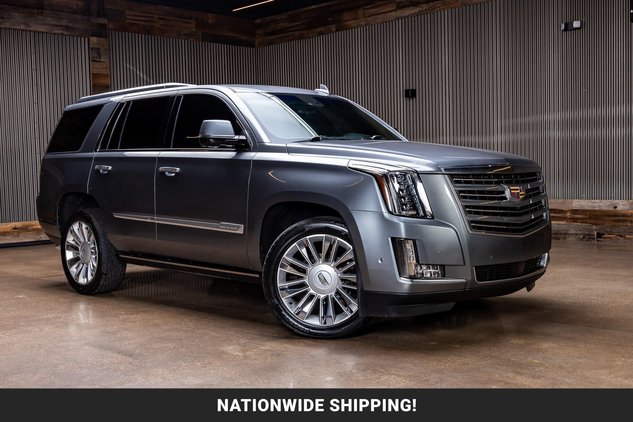 Used 2019 Cadillac Escalade Platinum AWD/4WD image 1