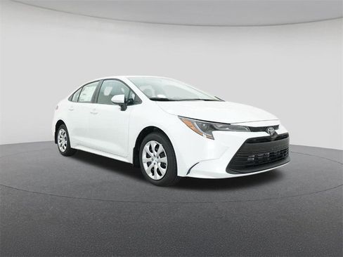 New 2026 Toyota Corolla LE image 29