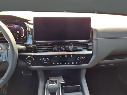 New 2026 Nissan Pathfinder SL AWD/4WD image 40