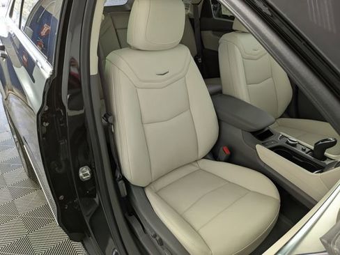 Used 2025 Cadillac XT5 Premium Luxury w/ LPO, Floor Liner Package image 32