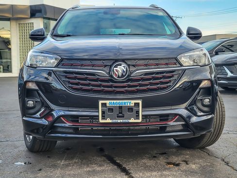 Used 2023 Buick Encore GX Select w/ Sport Touring Package image 4