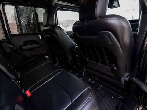 Used 2023 Jeep Wrangler Unlimited Rubicon 392 w/ Xtreme Recon 35" Tire Package AWD/4WD image 29