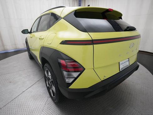 Used 2024 Hyundai Kona SEL AWD/4WD image 33