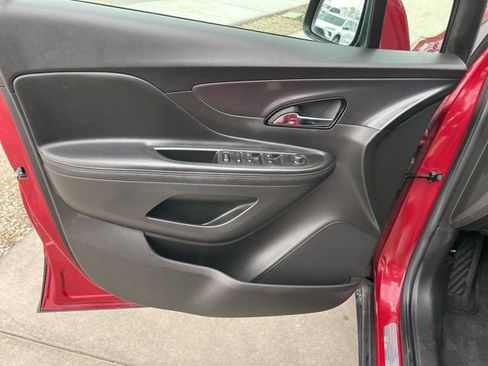 Used 2019 Buick Encore Essence w/ Experience Buick Package image 15