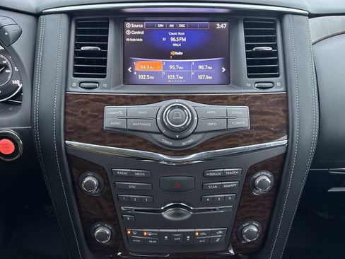 Used 2020 Nissan Armada SL w/ Premium Package image 13