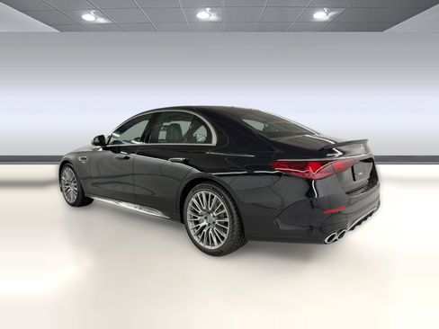 New 2026 Mercedes-Benz E 53 AMG e 4MATIC Sedan image 3