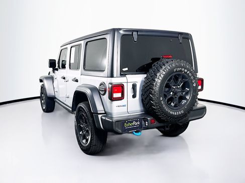 Used 2023 Jeep Wrangler Unlimited w/ Cold Weather Group AWD/4WD image 5