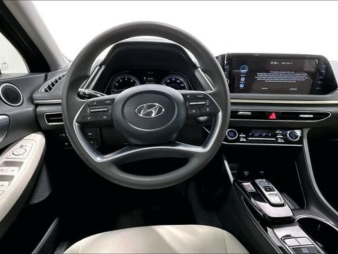 Used 2023 Hyundai Sonata SEL FWD image 6