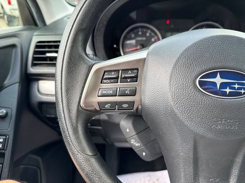 Used 2015 Subaru Forester 2.5i AWD/4WD image 28