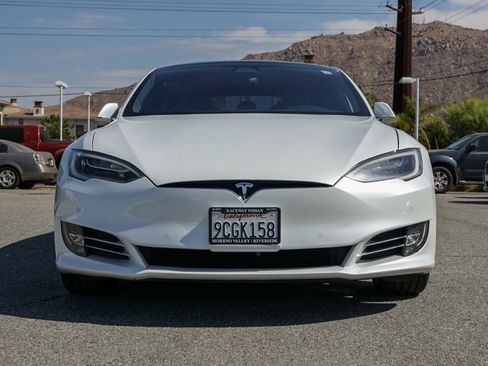 Used 2018 Tesla Model S 75D AWD/4WD image 9