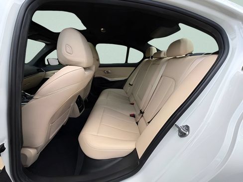 Used 2021 BMW 330i Sedan RWD image 21