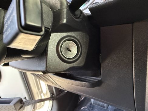 Used 2010 Jeep Wrangler Unlimited Sport image 44