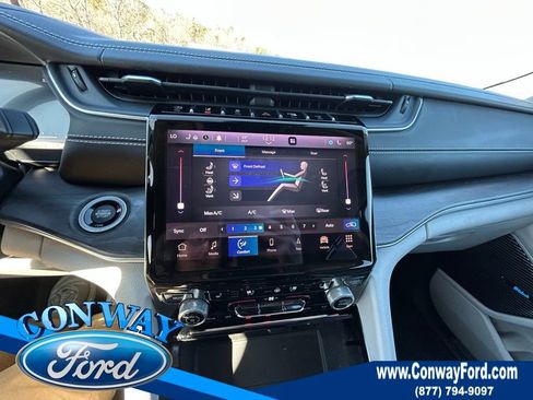 Used 2021 Jeep Grand Cherokee L Overland w/ Luxury Tech Group IV image 36