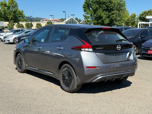 Used 2024 Nissan Leaf SV Plus FWD image 3