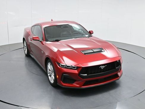 Used 2024 Ford Mustang GT Premium RWD image 43