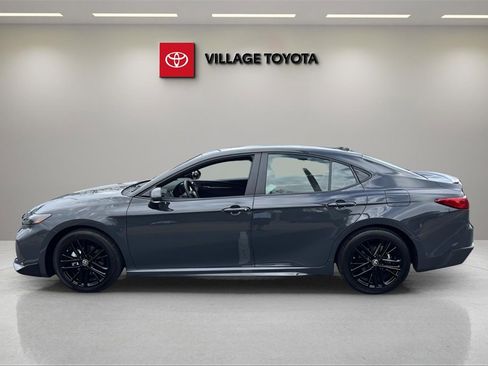 Certified 2026 Toyota Camry Hybrid image 2