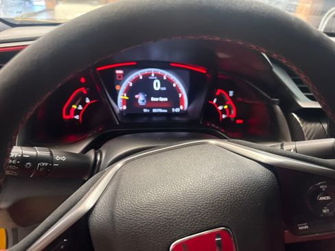 Used 2021 Honda Civic Type R Limited image 22