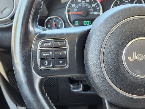 Used 2014 Jeep Wrangler Unlimited Sport w/ Quick Order Package 24S AWD/4WD image 30