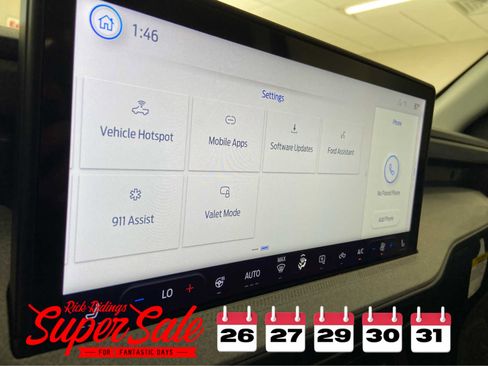 New 2025 Ford Maverick XLT w/ XLT Luxury Package image 31