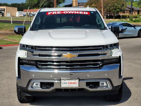 Used 2021 Chevrolet Silverado 1500 LTZ w/ Technology Package AWD/4WD image 2