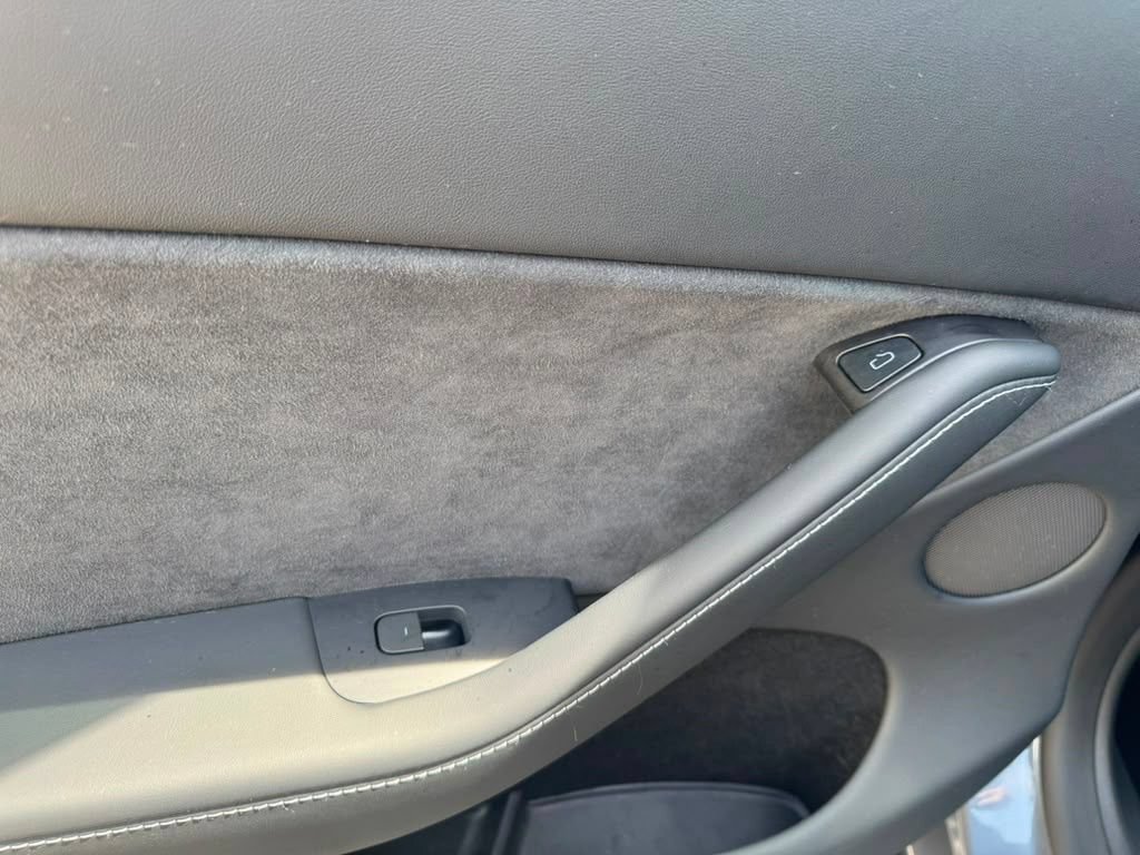 Used 2023 Tesla Model Y Long Range AWD/4WD image 18