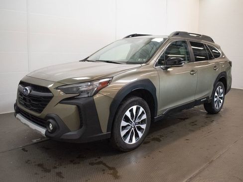 Used 2024 Subaru Outback Limited AWD/4WD image 8