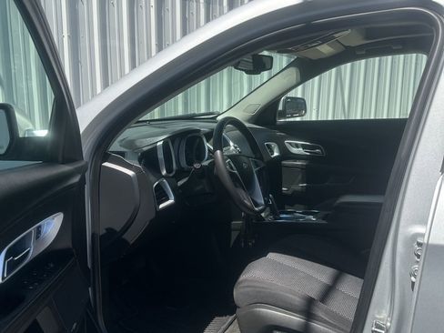 Used 2015 Chevrolet Equinox LT FWD image 10