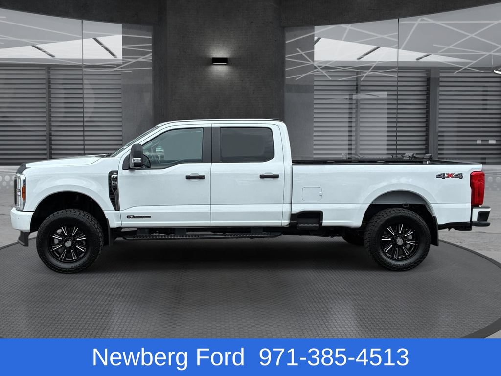 Used 2025 Ford F350 XL AWD/4WD image 8