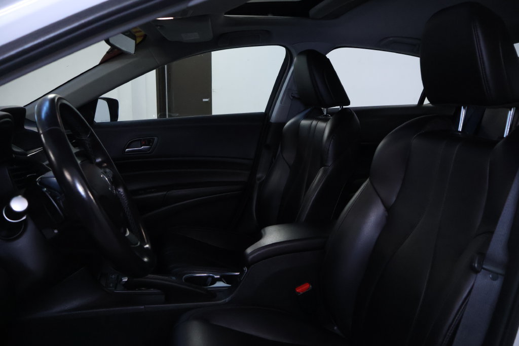 Used 2020 Acura ILX FWD image 14
