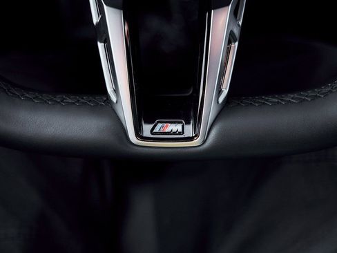 Used 2024 BMW 760i xDrive AWD/4WD image 65