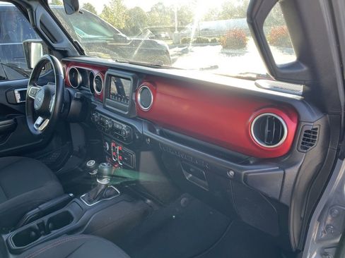 Used 2020 Jeep Wrangler Unlimited Rubicon image 27
