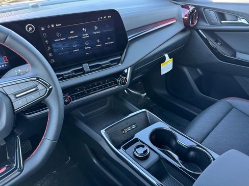 New 2026 Chevrolet Equinox RS AWD/4WD image 18