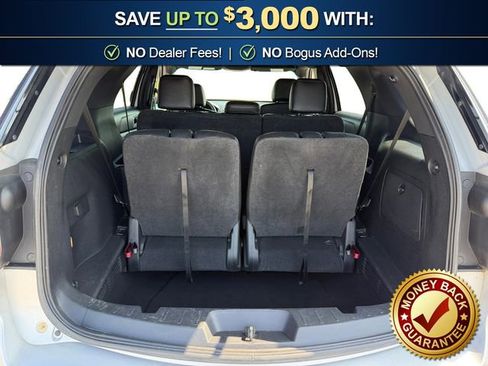 Used 2017 Ford Explorer XLT image 24