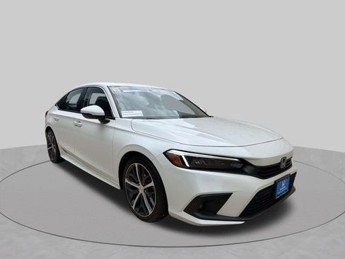 Certified 2024 Honda Civic Touring image 9