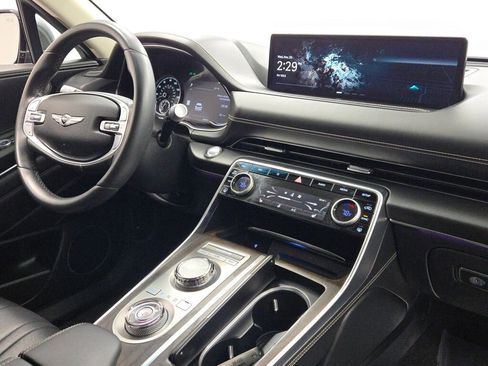 Used 2024 Genesis GV80 2.5T image 9