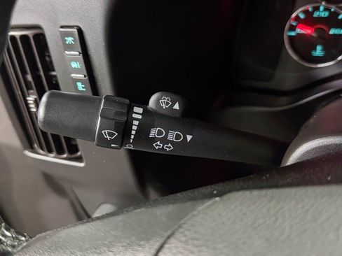 Used 2021 Chevrolet Express 3500 w/ Power Convenience Package image 21