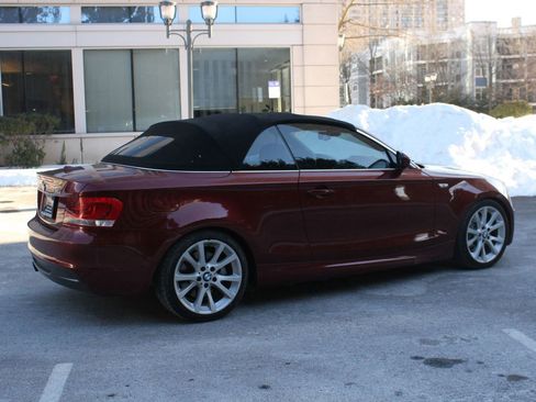 Used 2012 BMW 135i Convertible RWD image 7