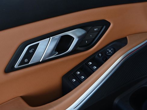 Used 2022 BMW 330e w/ M Sport Package image 27